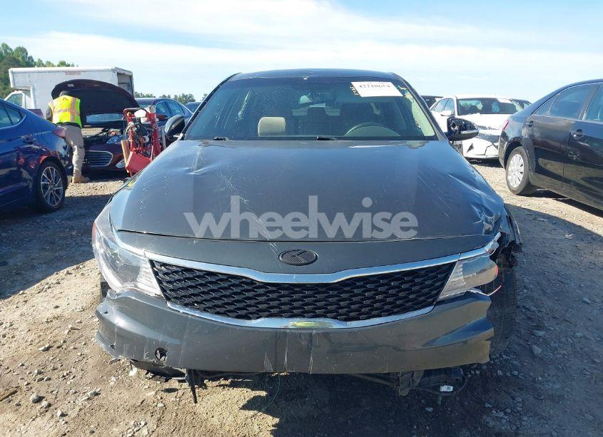 Photo 6 of 2016 Kia Optima LX (VIN KNAGT4L33G5079418)