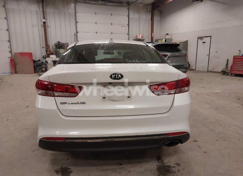 Photo 17 of 2017 Kia Optima LX (VIN KNAGT4L33H5132975)
