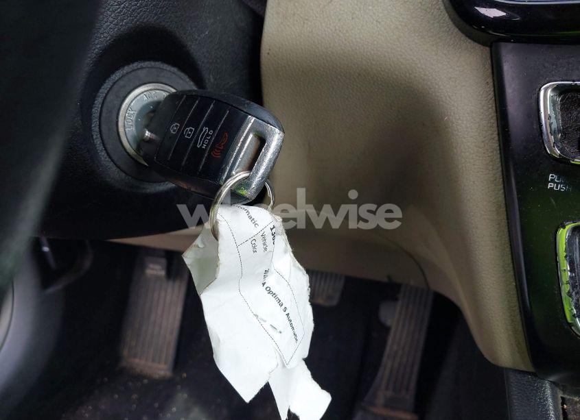 Photo 11 of 2018 Kia Optima LX (VIN KNAGT4L33J5217126)