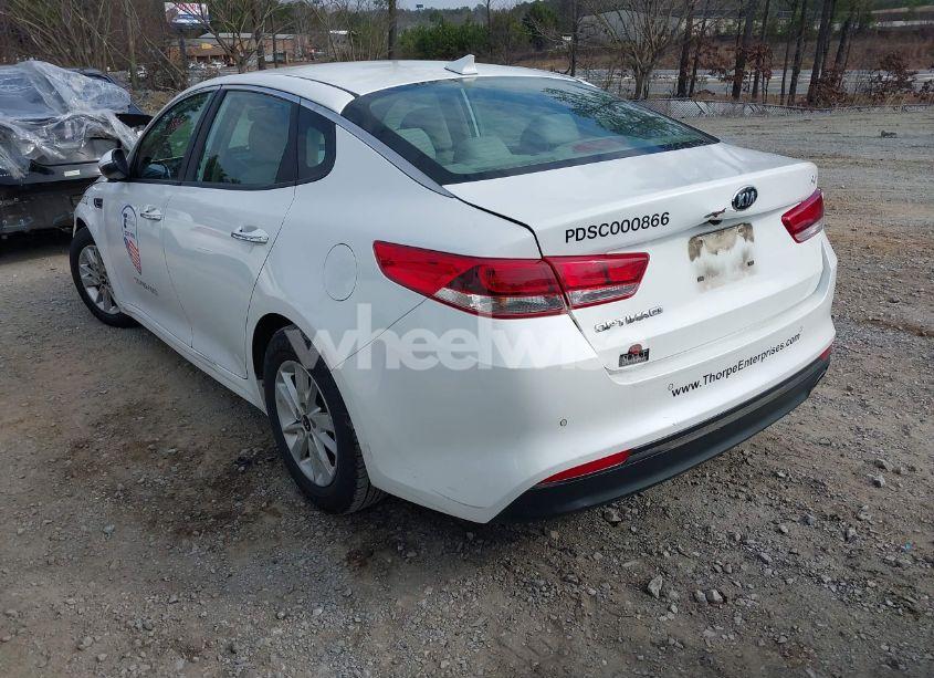Photo 3 of 2018 Kia Optima LX (VIN KNAGT4L33J5217126)
