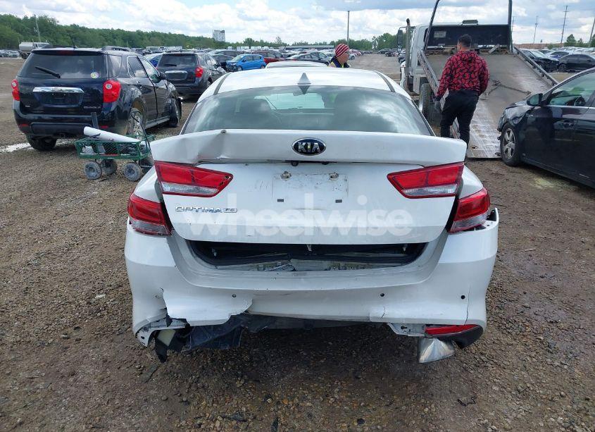 Photo 17 of 2018 Kia Optima LX (VIN KNAGT4L33J5232905)