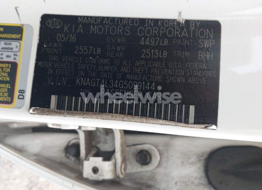 Photo 9 of 2016 Kia Optima LX (VIN KNAGT4L34G5099144)