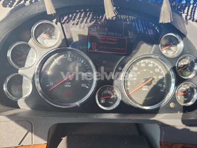 2021 KENWORTH T680 SEMI TRUCK (VIN KNAGT4L34H5177360) main photo