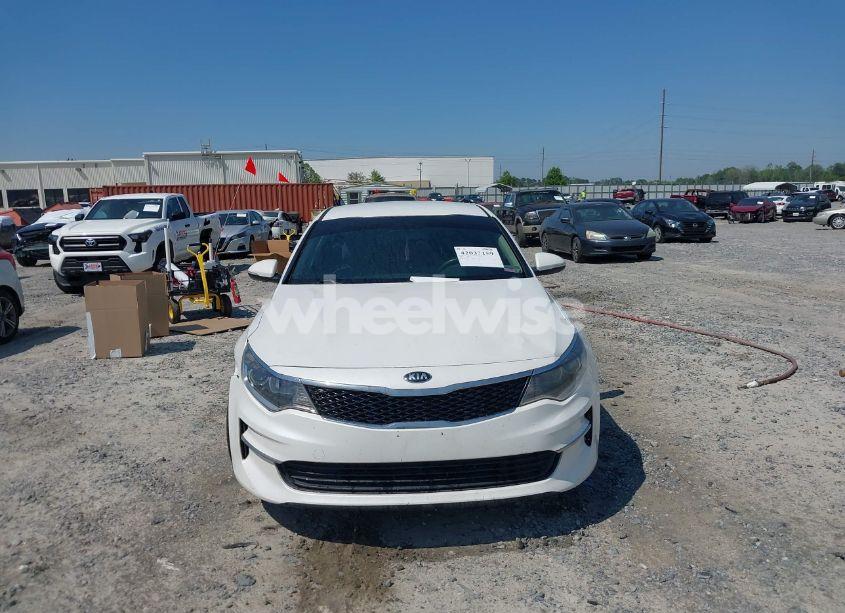 Photo 12 of 2016 Kia Optima LX (VIN KNAGT4L35G5098374)