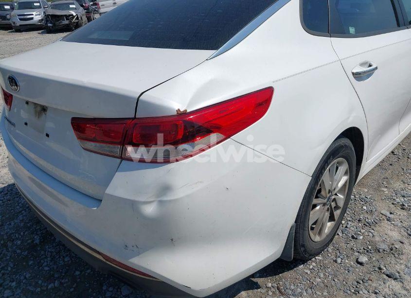 Photo 19 of 2016 Kia Optima LX (VIN KNAGT4L35G5098374)