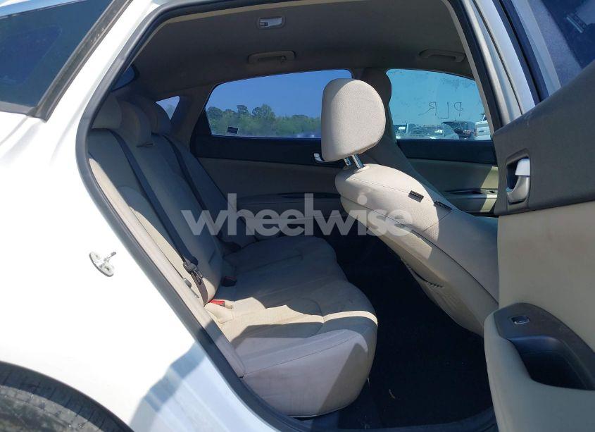 Photo 8 of 2016 Kia Optima LX (VIN KNAGT4L35G5098374)