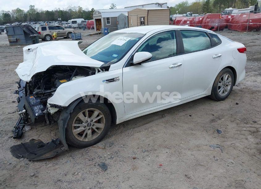 Photo 2 of 2016 Kia Optima LX (VIN KNAGT4L37G5118740)