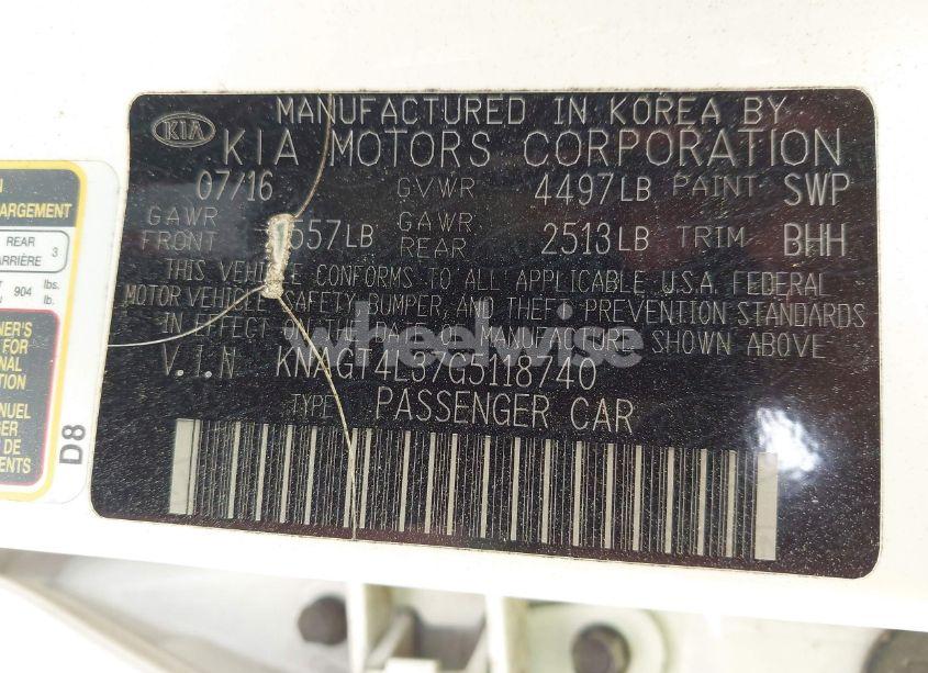 Photo 9 of 2016 Kia Optima LX (VIN KNAGT4L37G5118740)