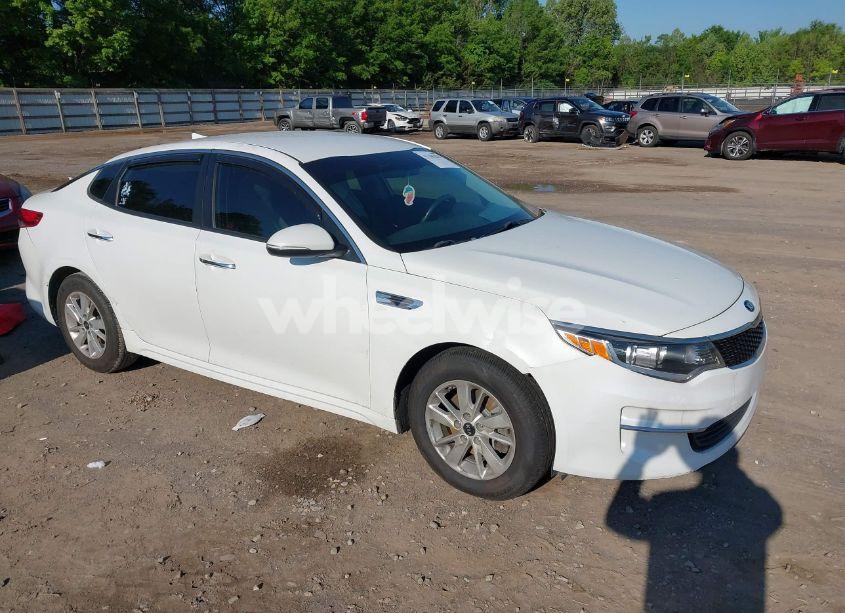 Photo 6 of 2017 Kia Optima LX (VIN KNAGT4L37H5146068)