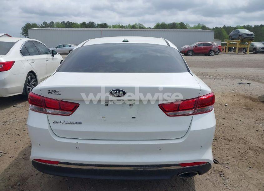 Photo 17 of 2018 Kia Optima LX (VIN KNAGT4L37J5206064)