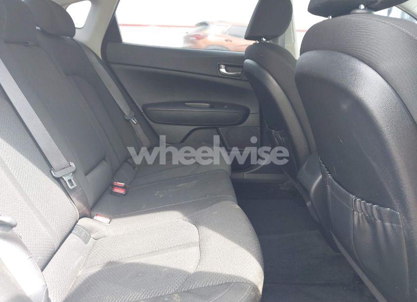 Photo 8 of 2018 Kia Optima LX (VIN KNAGT4L37J5206064)