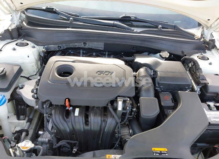 Photo 10 of 2016 Kia Optima LX (VIN KNAGT4L38G5098398)