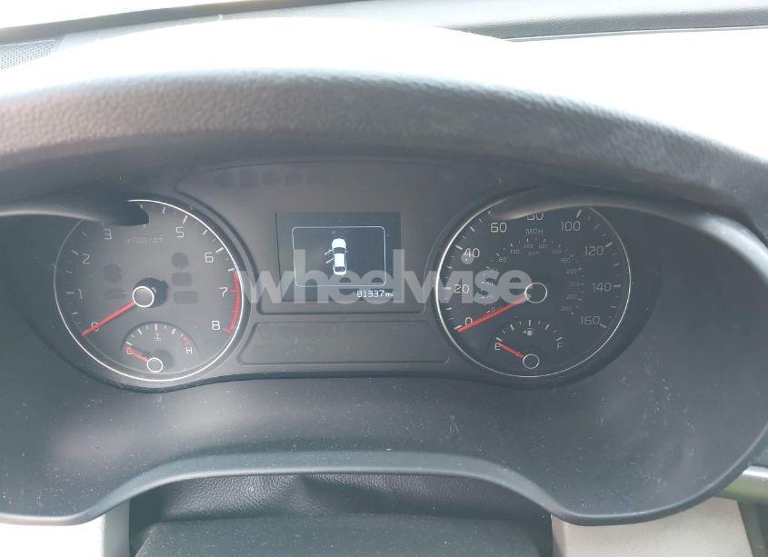 Photo 7 of 2016 Kia Optima LX (VIN KNAGT4L38G5098398)