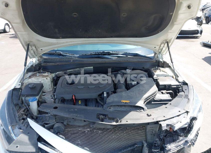 Photo 10 of 2016 Kia Optima LX (VIN KNAGT4L39G5072778)