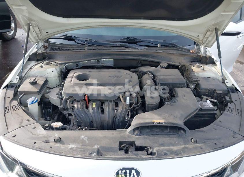 Photo 10 of 2016 Kia Optima LX (VIN KNAGT4L39G5103589)