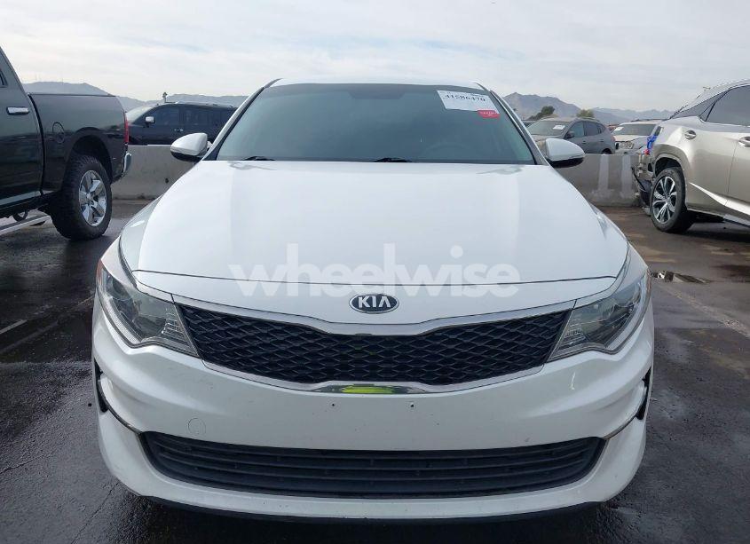 Photo 12 of 2016 Kia Optima LX (VIN KNAGT4L39G5103589)