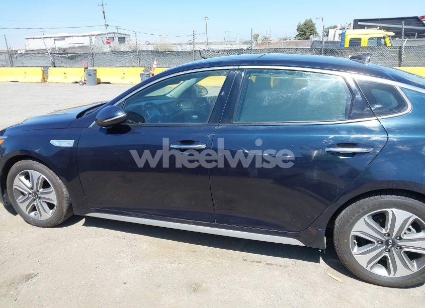 Photo 14 of 2018 Kia Optima HYBRID EX (VIN KNAGU4LE2J5020396)