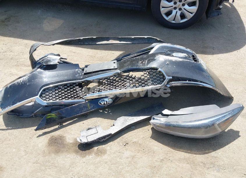 Photo 12 of 2017 Kia Cadenza PREMIUM (VIN KNALB4J19H5072722)