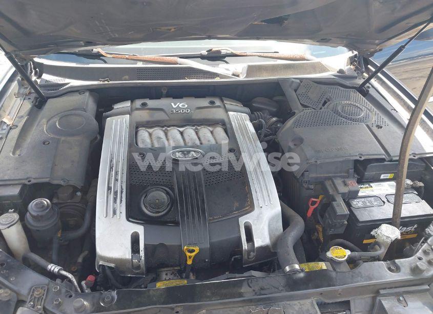 Photo 10 of 2005 Kia Amanti (VIN KNALD124155066443)