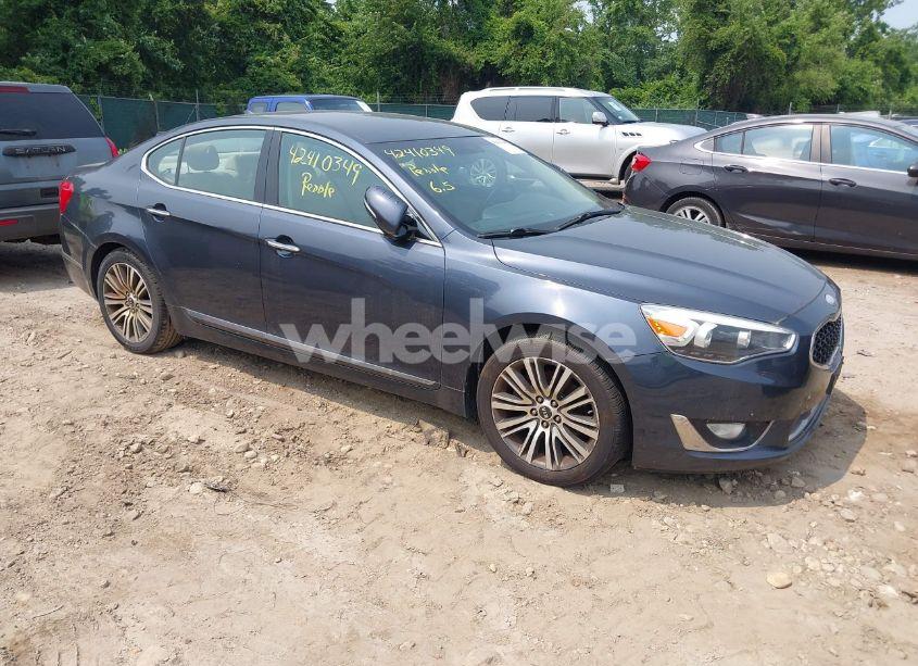 2014 Kia Cadenza PREMIUM (VIN KNALN4D70E5129957) main photo