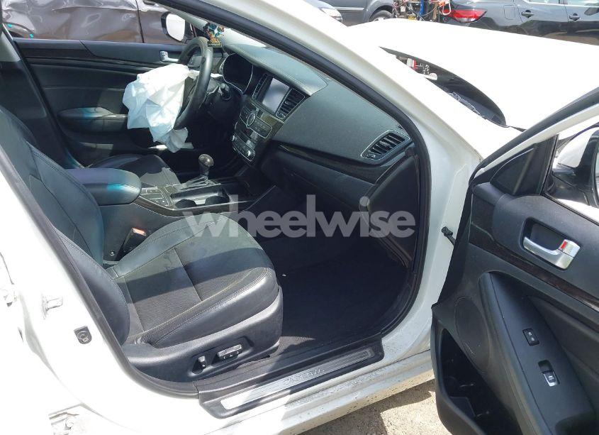 Photo 5 of 2015 Kia Cadenza PREMIUM (VIN KNALN4D70F5178237)