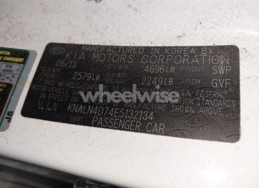 Photo 9 of 2014 Kia Cadenza PREMIUM (VIN KNALN4D74E5132134)