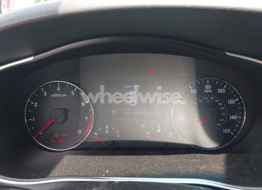 Photo 7 of 2016 Kia Cadenza PREMIUM (VIN KNALN4D74G5218076)