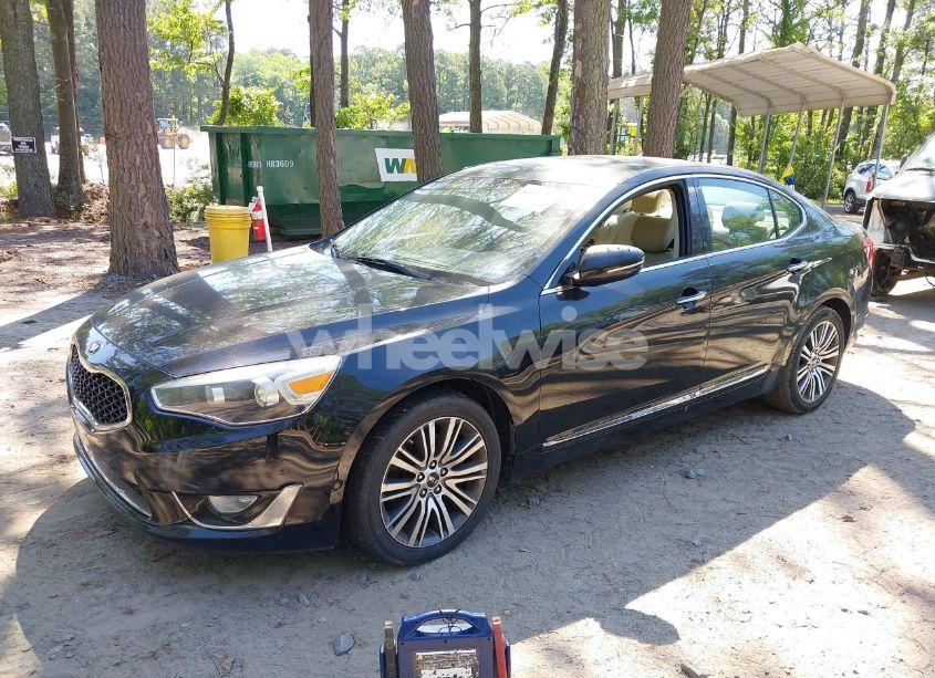 Photo 2 of 2015 Kia Cadenza PREMIUM (VIN KNALN4D77F5177893)