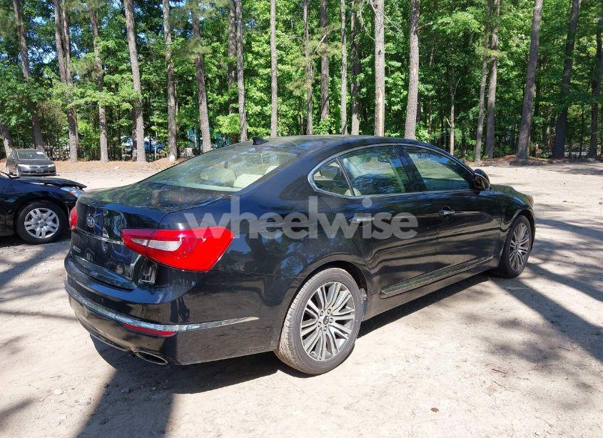 Photo 4 of 2015 Kia Cadenza PREMIUM (VIN KNALN4D77F5177893)