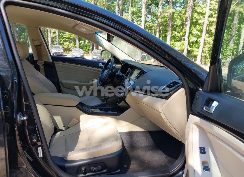 Photo 5 of 2015 Kia Cadenza PREMIUM (VIN KNALN4D77F5177893)