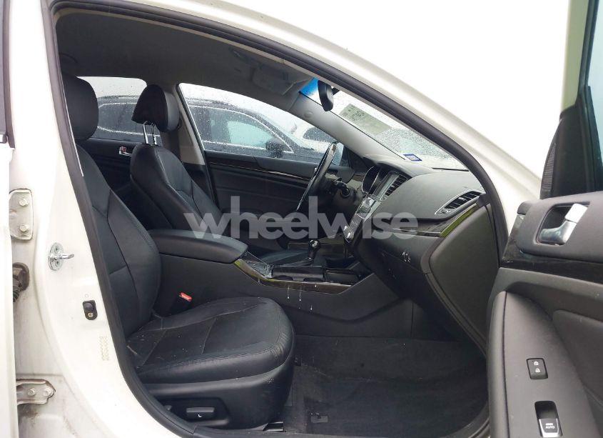 Photo 5 of 2014 Kia Cadenza PREMIUM (VIN KNALN4D78E5167047)