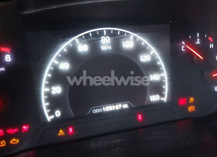 Photo 7 of 2015 Kia Cadenza PREMIUM (VIN KNALN4D7XF5176673)