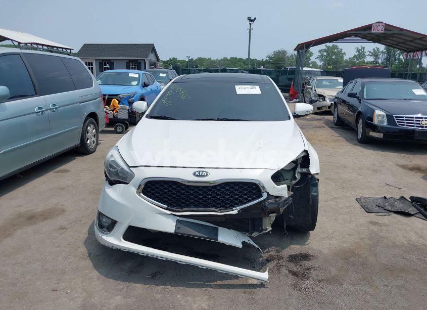 Photo 13 of 2015 Kia Cadenza PREMIUM (VIN KNALN4D7XF5182182)