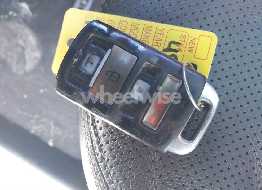 Photo 11 of 2015 Kia K900 PREMIUM (VIN KNALU4D4XF6024704)