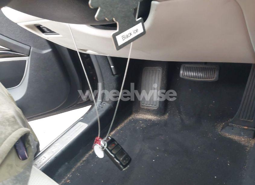 Photo 11 of 2015 Kia K900 LUXURY (VIN KNALW4D44F6016883)