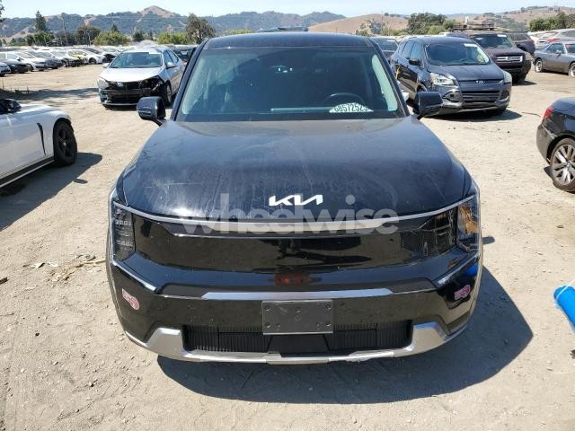 Photo 4 of 2024 KIA EV9 LIGHT (VIN KNDAB5S12R6026398)