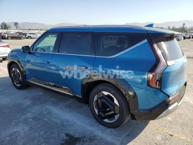 Photo 11 of 2024 KIA EV9 LAND (VIN KNDADFS50R6030257)