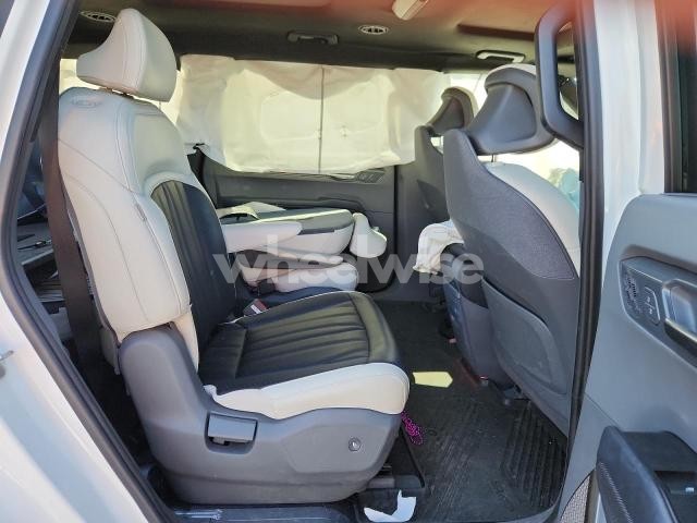 Photo 9 of 2024 KIA EV9 GT LINE (VIN KNDAEFS54R6022658)