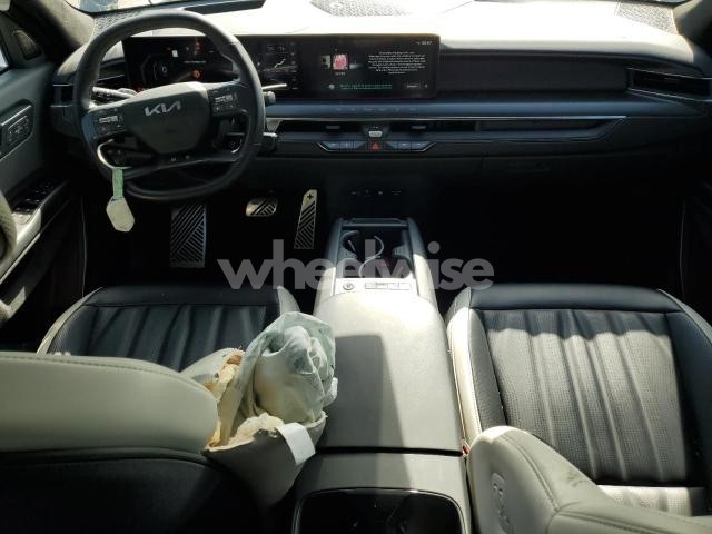Photo 2 of 2024 KIA EV9 GT LINE (VIN KNDAEFS55R6023124)