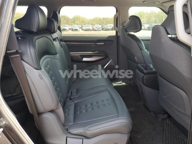 Photo 10 of 2024 KIA EV9 WIND (VIN KNDAFFS57R6029925)