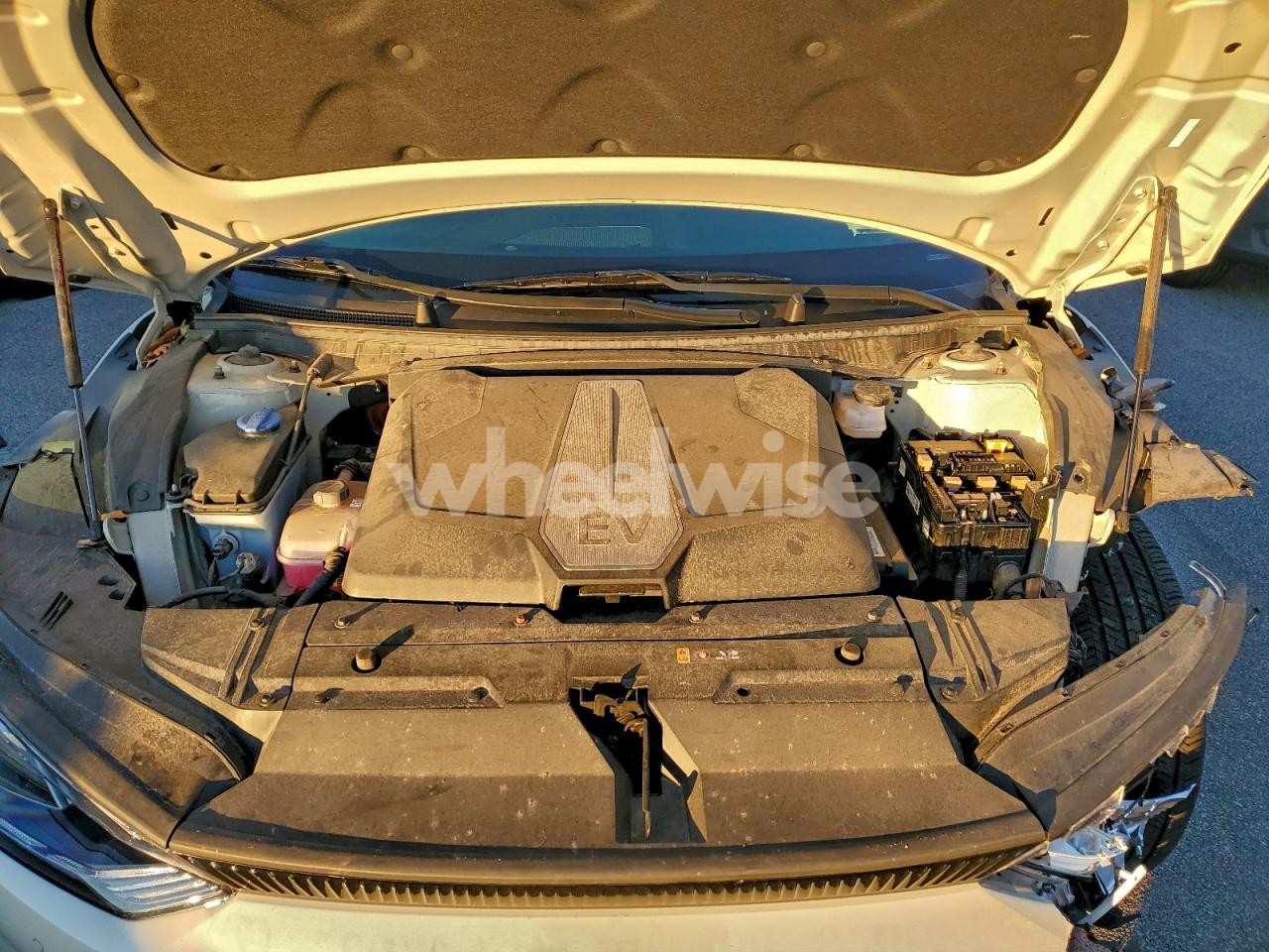 Photo 11 of 2024 KIA EV6 LIGHT (VIN KNDC34LA0R5617995)