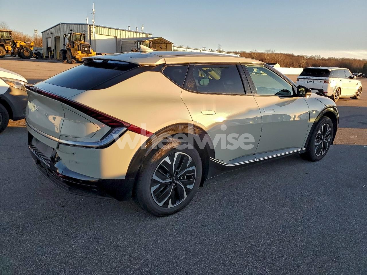 Photo 3 of 2024 KIA EV6 LIGHT (VIN KNDC34LA0R5617995)