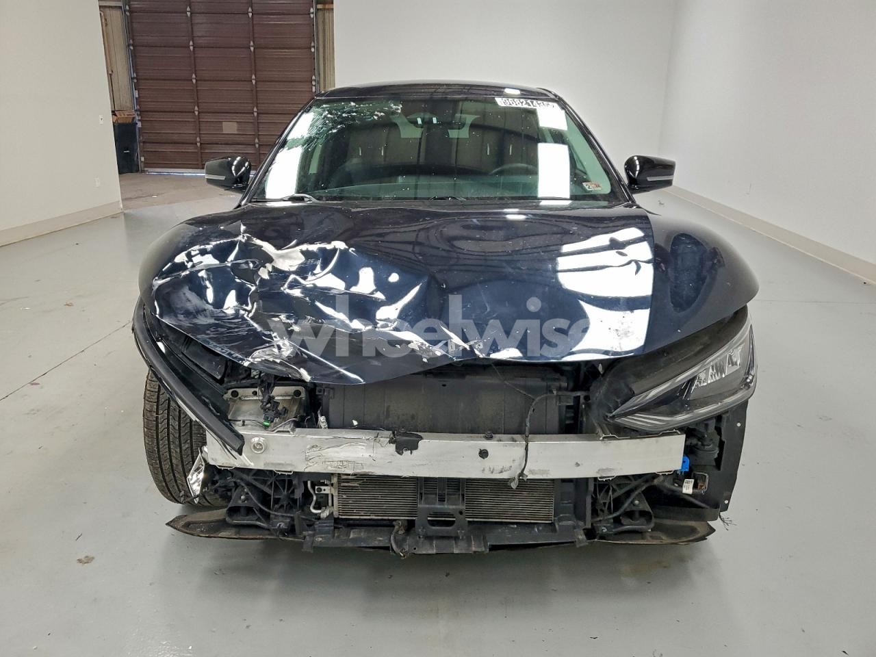 Photo 5 of 2023 KIA EV6 LIGHT (VIN KNDC34LA1P5602726)