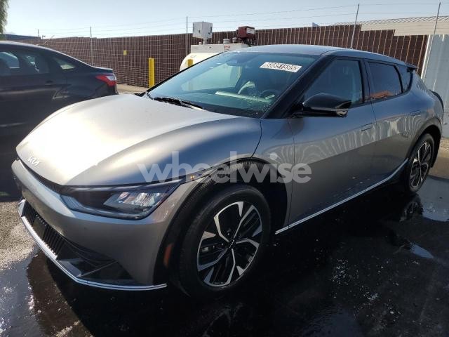 Photo 2 of 2023 KIA EV6 LIGHT (VIN KNDC34LA1P5604024)