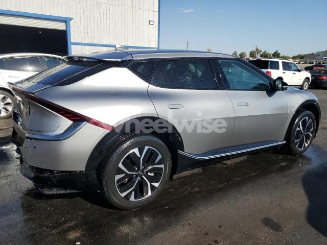 Photo 5 of 2023 KIA EV6 LIGHT (VIN KNDC34LA1P5604024)
