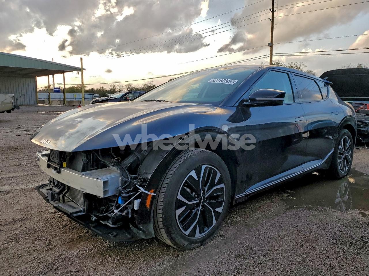 2024 KIA EV6 LIGHT (VIN KNDC34LA1R5188396) main photo