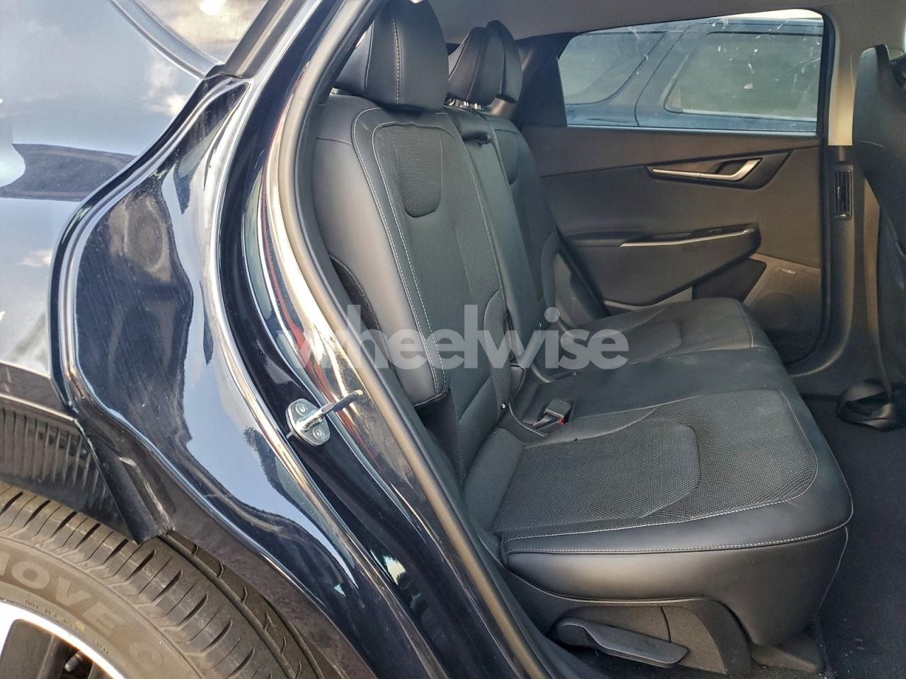 Photo 11 of 2024 KIA EV6 LIGHT (VIN KNDC34LA1R5188396)