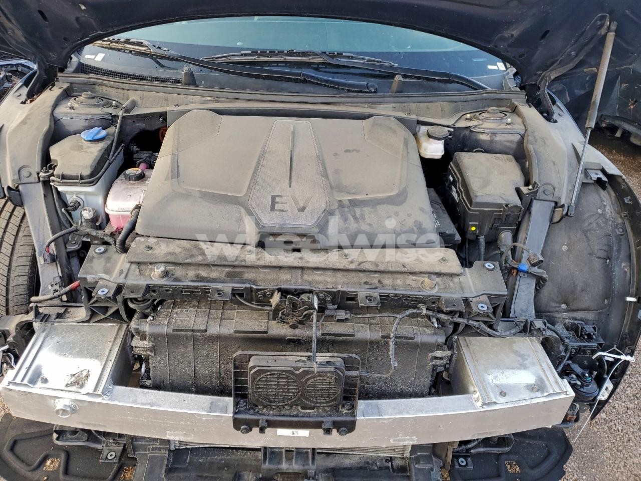 Photo 12 of 2024 KIA EV6 LIGHT (VIN KNDC34LA1R5188396)