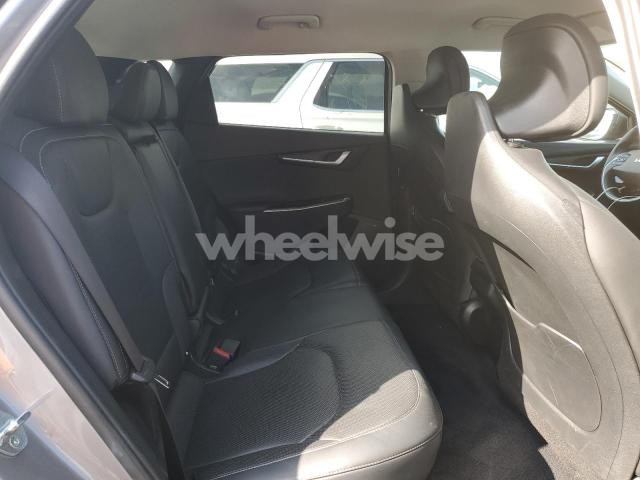 Photo 11 of 2024 KIA EV6 LIGHT (VIN KNDC34LA1R5217332)