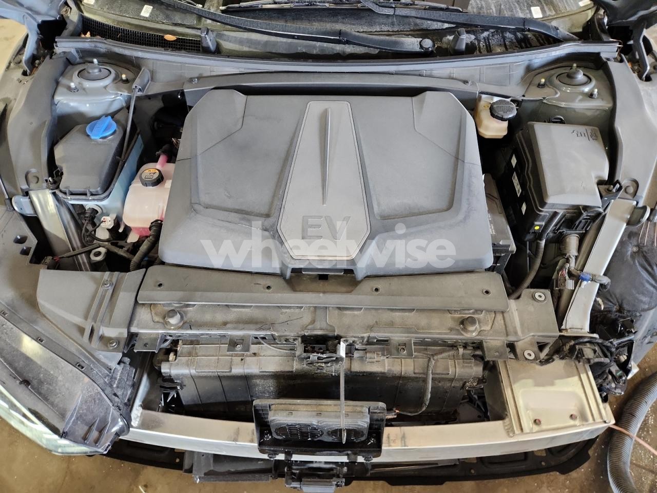 Photo 12 of 2024 KIA EV6 LIGHT (VIN KNDC34LA2R5188035)